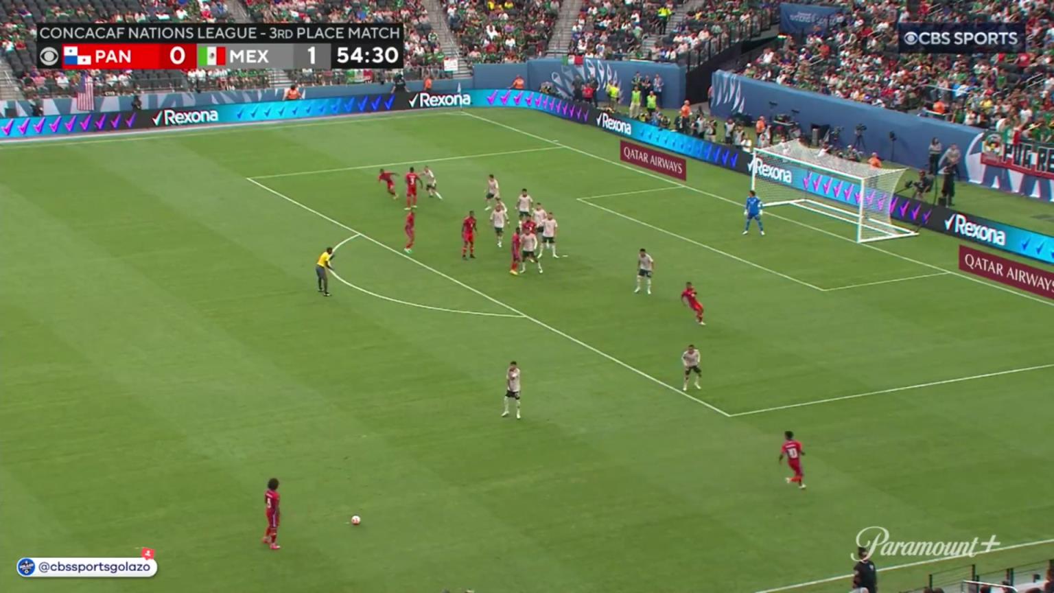 集體劃船？！這慶祝動(dòng)作都跟誰學(xué)的，都忘了看倒鉤進(jìn)球了