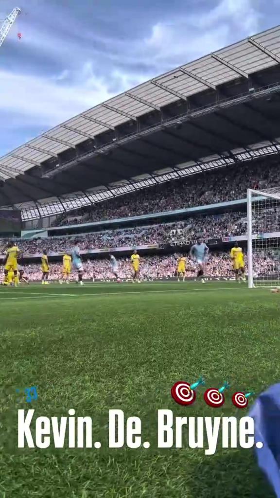 這叫門將怎么撲！德布勞內(nèi)任意球場邊球迷視角！